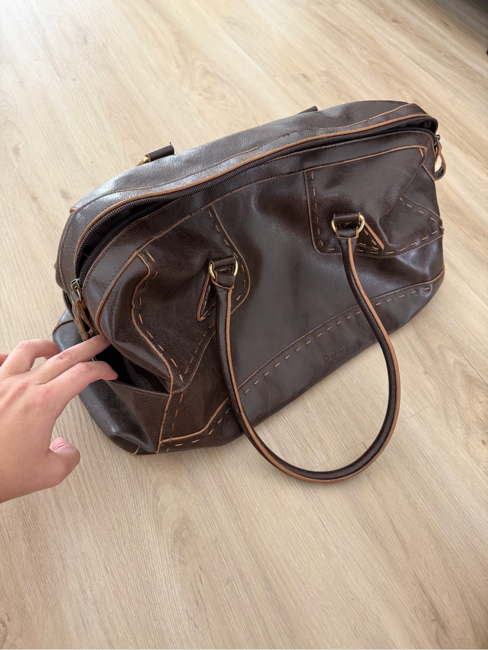 Vintage Brown Faux Leather Bowling Bag Style with Contrast Stitching - Picture 10 of 10
